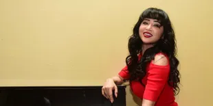 Selain Malam Pertama, Dewi Perssik Juga Bongkar Kehidupan Ranjang Dengan Saipul Jamil