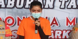 Selain Transaksi Narkoba, Millen Cyrus Disuruh 'Temani' Pria Berinisial JF di Hotel