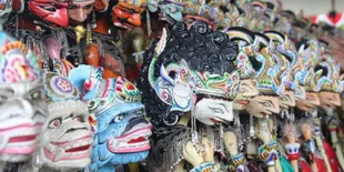 Selalu Menghibur, Wayang Ajen Semarakkan Lebaran di Pamokolan Ciamis