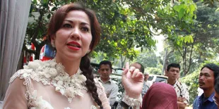 Selama Menikah, Gaji Ivan Ditransfer ke Rekening Venna Melinda