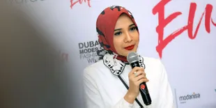 Selama Ramadan, Zaskia Sungkar Rajin Ajak Pegawai Untuk Kajian & Buka Bersama