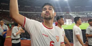 Selebrasi Sandy Walsh Pasca Kemenangan Timnas Indonesia atas Arab Saudi: Menyala Abangku