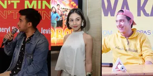 Selfie Colongan, Vidi Aldiano Pasang Wallpaper Handphone Bareng Vanesha Prescilla