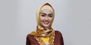 Semangat Jalani Ibadah Umrah, Kaki Julia Perez Sempat Bengkak