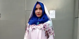 Sempat Diberitakan Jual Gunung Warisan Eyang Buyutnya, Roro Fitria Angkat Bicara