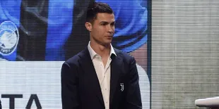 Sempat Dikarantina Usai Teman Setim Positif Corona, Cristiano Ronaldo Tulis Pesan Menyentuh