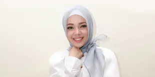 Sempat Gagal Khatam Quran, Dewi Sandra Kecewa Pada Diri Sendiri