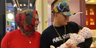 Senyuman Lina Mantan Istri Sule yang Begitu Bahagia Bersama Anak-Anaknya, Kenangan Manis Sebelum Meninggal Dunia