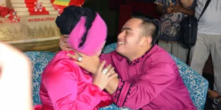 Seperti Apa Hubungan Musdalifah Dengan Orang Tua Nassar?