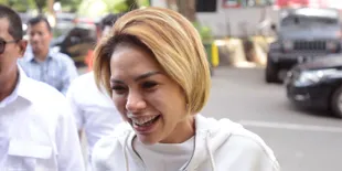 Seperti Apapun Penampilannya, Nikita Mirzani Akan Tetap Sensasional