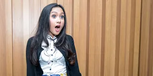 Seperti Ini Kalau Cita Citata Nyanyi Live, Tetap Keren Atau...