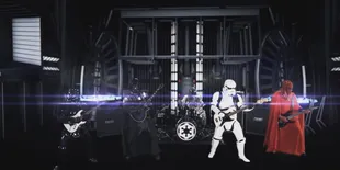 Seperti Ini Saat Darth Vader Beraksi Jadi Anak Band Metal