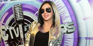 Sering Holiday Manja, Ini Tips Syahrini Agar Anti Jetlag