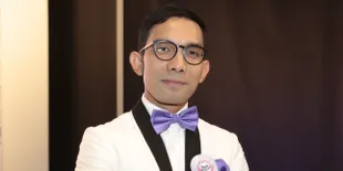 Sering Interview Idol K-Pop, Indra Herlambang Ungkap Keramahan Para Member EXO Terutama Chen