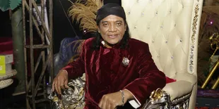 Serunya Curhat Cinta Bareng Lord Didi Kempot, Bikin Makin Ambyar