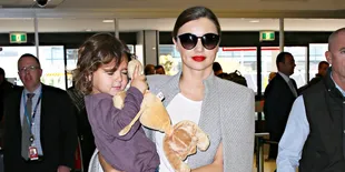 Serunya Liburan Miranda Kerr dan Si Kecil Flynn Bloom