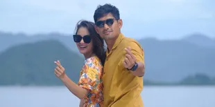 Setahun Menikahi Ririn Ekawati dan Belum Punya Momongan, Ibnu Jamil Santai dan Nikmati Momen yang Ada