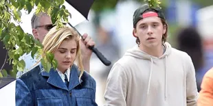 Setahun Putus, Brooklyn Beckham & Chloe Moretz Dikabarkan Balikan