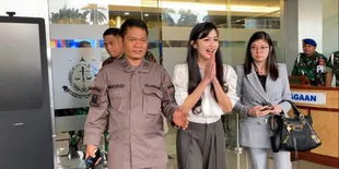 Setelah Diperiksa Selama Lima Jam Terkait Kasus Korupsi Timah Harvey Moeis, Sandra Dewi: Jangan Bikin Berita-berita yang Tidak Benar