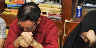 Setelah Ditipu Sandy Tumiwa, Pria Ini Juga Ditinggal Mati Istri