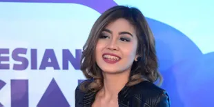 Setelah Shafa Harris dan Millen, Awkarin Ingin Wawancarai Marion Jola