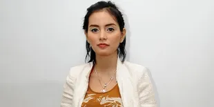 Seteru Makin Rumit, DJ Verny Ingin Fokus Melahirkan