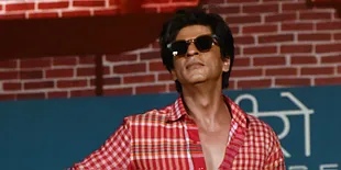 Shahrukh Khan Belum Mau Main Film Lagi, Fans Sedih dan Bikin #WeWantAnnoucementSRK