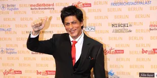 Shahrukh Khan Hadiri Resepsi Adik Salman Khan Pukul 2 Pagi!