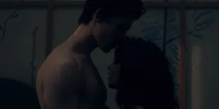Shawn Mendes dan Camila Cabello Tampil Mesra dalam Video Klip 'Senorita'
