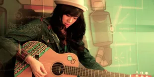 Sheryl Sheinafia, Antara Karir dan Sekolah