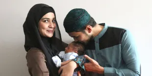 Shireen Sungkar - Teuku Wisnu Bagi Shift Tunggui Bayi Adam