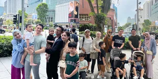 Singapura Rasa PIM, Ini 7 Potret Liburan Zaskia Sungkar dan Irwansyah - Tiap Tikungan Ketemunya Seleb Indo