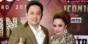 Singgung Sony Wakwaw, Farhat Abbas Juga Sindir Sikap Syahrini