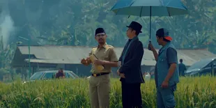 Sinopsis DI BALIK PINTU KEMATIAN: Teror Mencekam di Rumah Impian Pemelihara Setan!