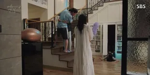Sinopsis Drama STILL 17 Episode 4, Gembiranya Shin Hye Sun Pulang ke Rumah