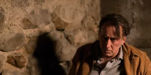 Sinopsis Film 'A SCORE TO SETTLE' yang Tayang di TV Malam Ini, Minggu 10 Agustus 2025 Jam 23.00