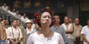 Sinopsis Film KUNGFU HUSTLE yang Tayang di TV Malam Ini, Kamis 25 Desember 2025 Jam 21.00