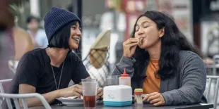 Sinopsis 'IMPERFECT', Kisah Rara Hadapi Rasa Insecure