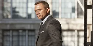 'SKYFALL' Dinobatkan Jadi Film Terbaik