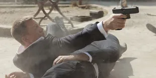 'SKYFALL' Resmi Jadi Film Bond Berdurasi Terpanjang Ke-2
