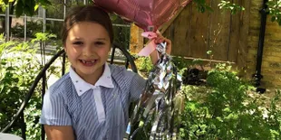 So Sweet! Masih 7 Tahun, Harper Sudah Bisa Masak untuk David Beckham