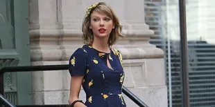 So Sweet, Taylor Swift Tertangkap Kamera Gandengan Dengan Joe Alwyn