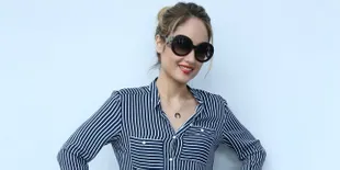 Soal Resep Cantik, Cinta Laura: Cuci Muka Sebelum Tidur Penting!