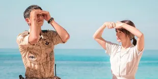 Song Joong Ki - Song Hye Gyo Tiba, Bandara Hongkong Lumpuh!