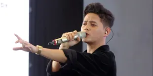 Stevan Pasaribu Rilis 'Cinta Tlah Terlambat', Mengisahkan Tentang Sebuah Kisah Cinta yang Sia-Sia