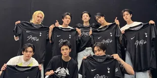 Stray Kids Raih Sertifikat Platinum di Amerika dan Jadi Artis K-Pop Pertama yang Punya 5 Sertifikat Emas