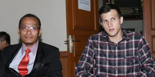 Stuart Collin Ingin Ketemu Anak, Risty Tagor Malah Block WA