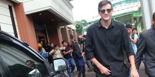 Stuart Collin Tak Ingin Anaknya Besar Tanpa Belaian Seorang Ayah