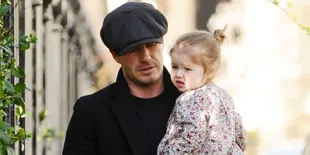Stylish dan Populer, Harper Beckham Kalahkan Pangeran George