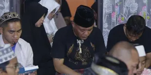 Suasana Tahlilan Kematian Lina Zubaedah, Sule Tak Bisa Tahan Tangis Sepanjang Pembacaan Surat Yaasin